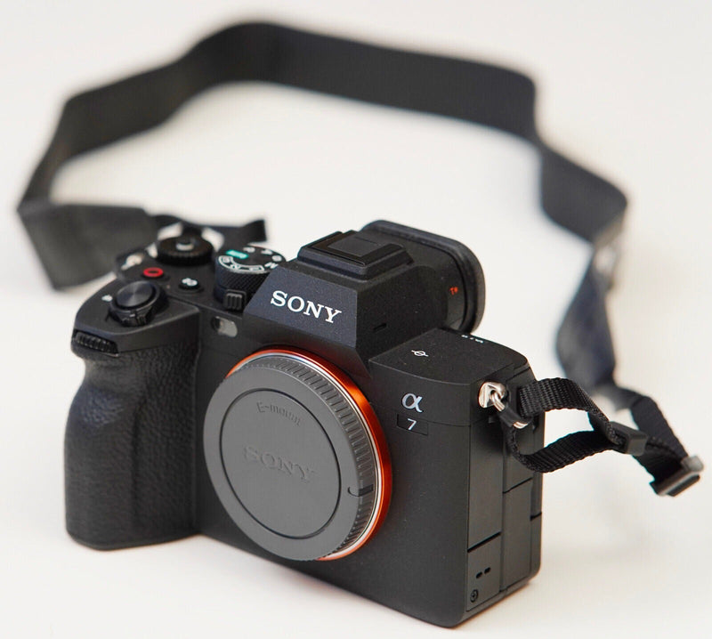 Câmera Sony A7 IV seminova